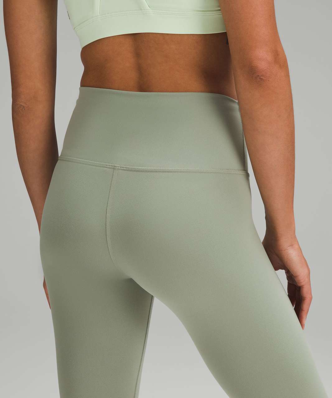 lululemon athletica, Pants & Jumpsuits, Lululemon Wunder Train Highrise  Tight 28kelly Green