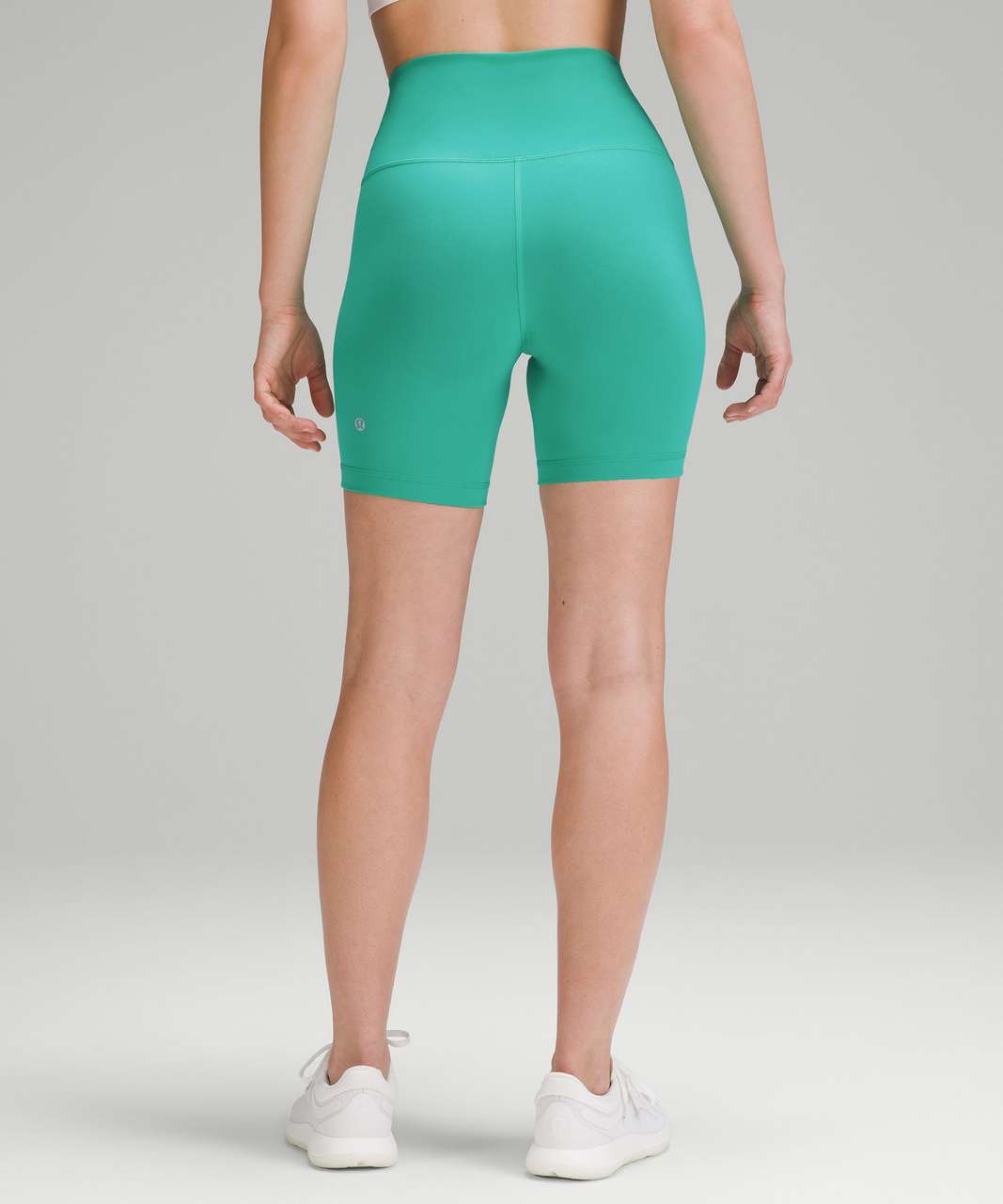 The 10 Best Lululemon Buys, Kelly in the City