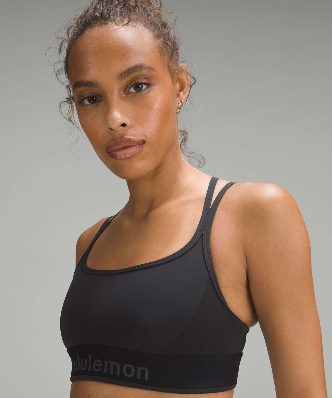 Light Support Contrast Letter & Heart Tape Sports Bra Black