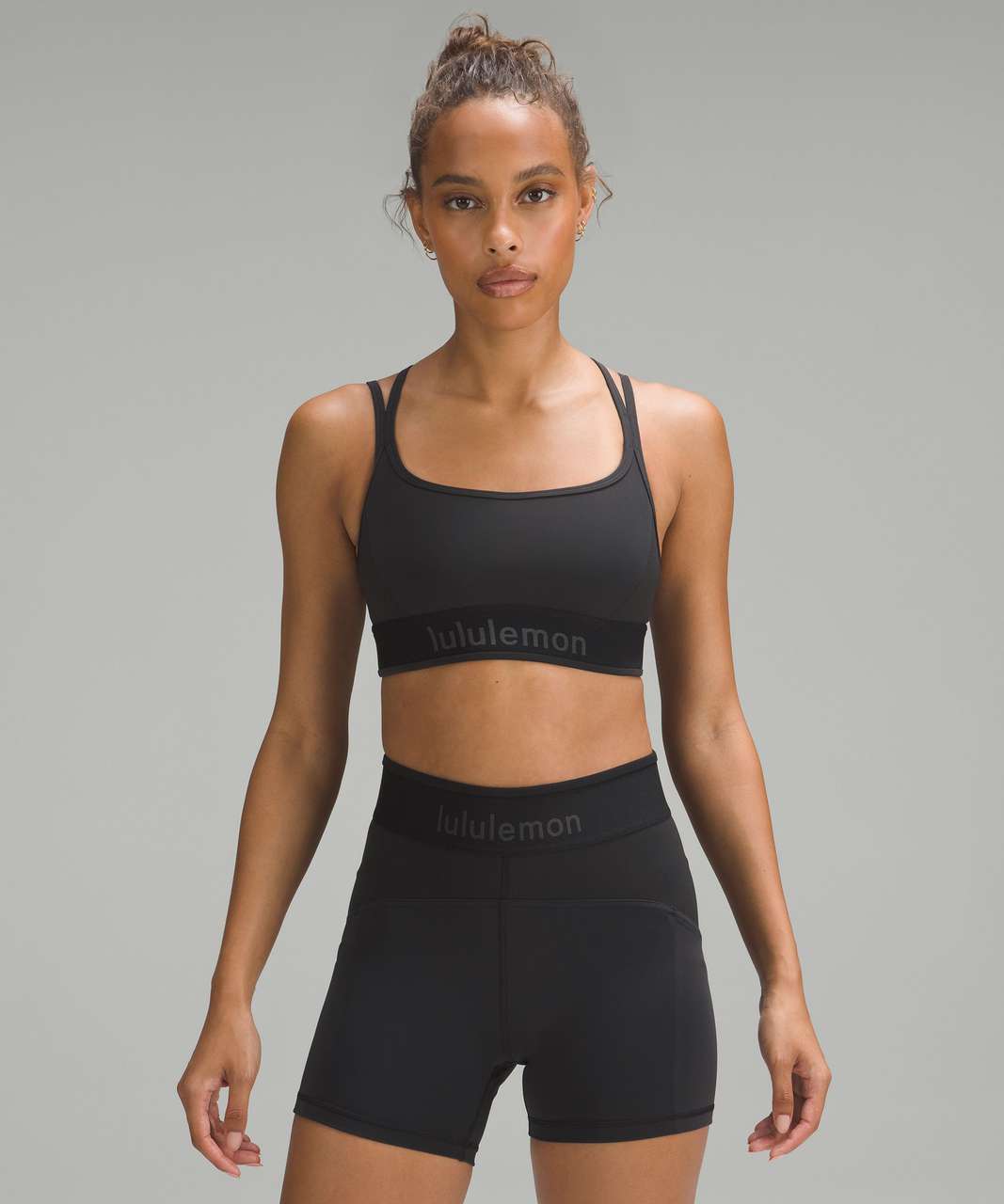 Lululemon Logo Train Strappy Bra *Light Support, B/C Cup - Black / Graphite Grey