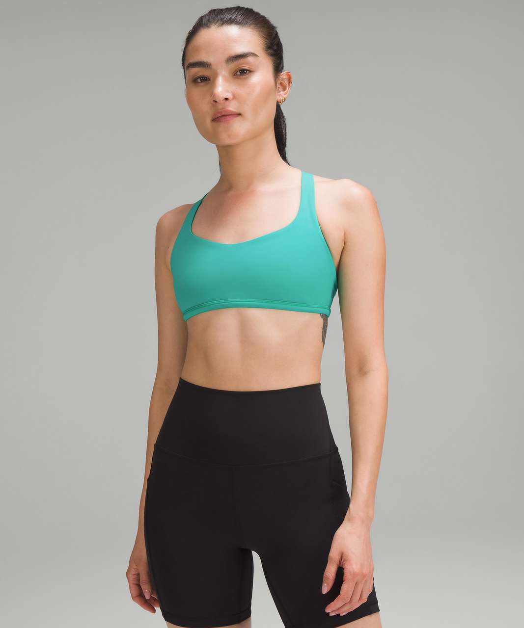Lululemon Free To Be Wild Tank Top Built in Bra Strappy Open Back Green  Size: 4