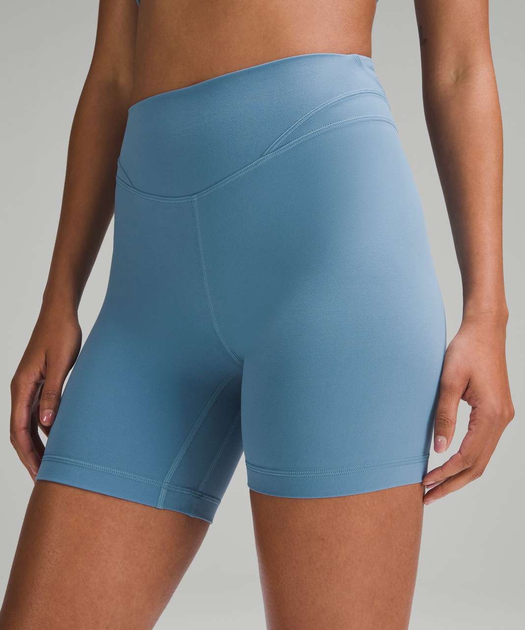 Lululemon align 6' short tights size 8 Blue, Women's Fashion, Bottoms,  Shorts on Carousell
