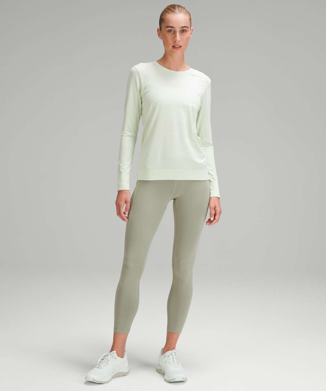 Lululemon Swiftly Relaxed Long-Sleeve Shirt - Kohlrabi Green / Kohlrabi Green