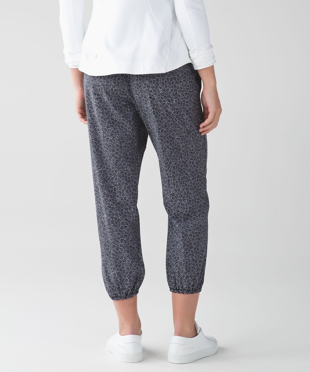 Lululemon Om Pant - Freckle Flower Black White / Black