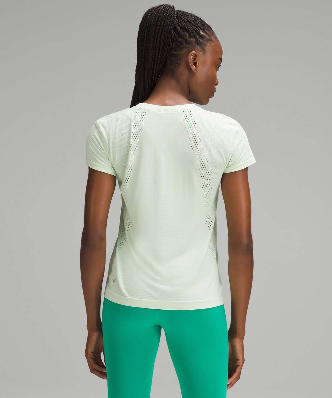 Lululemon Train to Be Short-Sleeve Shirt - Kohlrabi Green / Kohlrabi Green