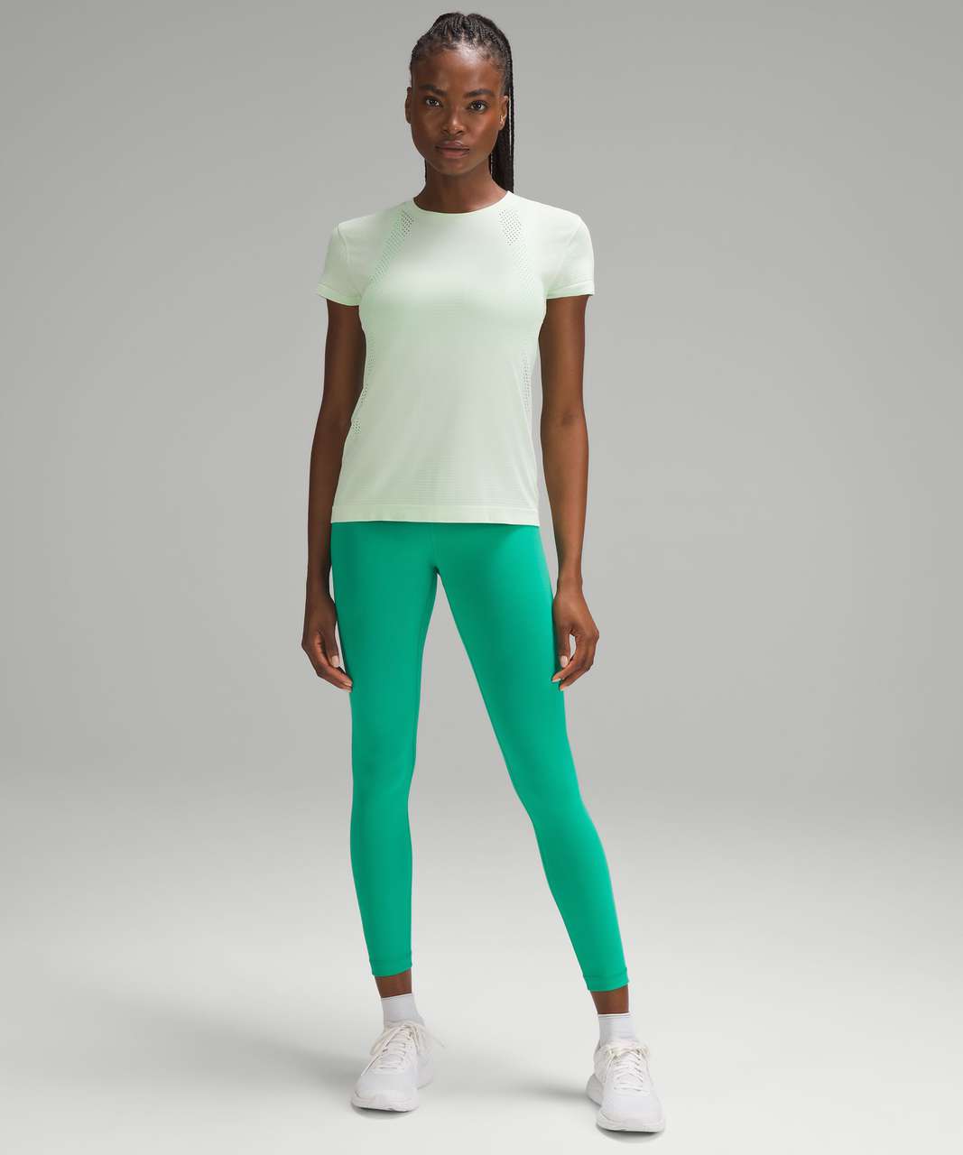 ISO] Kohlrabi Green Align Tank or Wunder Train Tank Size 8 : r/lululemonBST