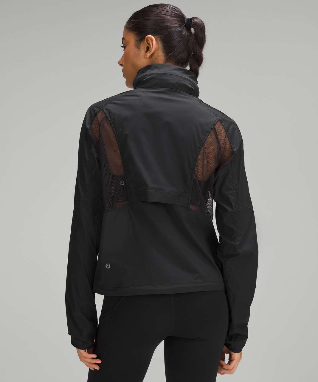 Lululemon Jacket RARE Windbreaker Rain, Run Hooded Jacket Women’s Size 2  Black