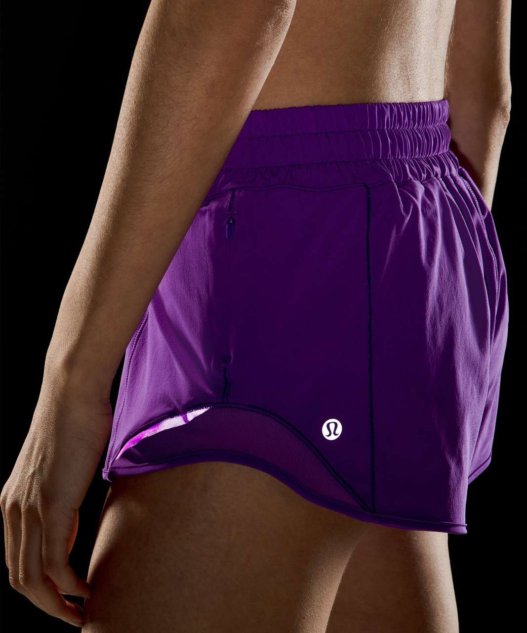 Lululemon Hotty Hot Low-Rise Lined Short 2.5" - Atomic Purple