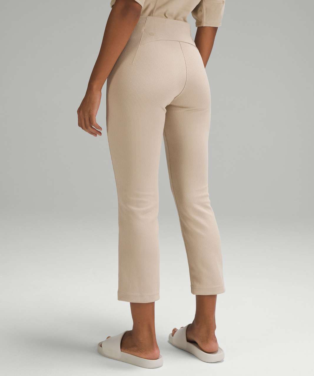 Lululemon Ribbed Softstreme Zip-Leg High-Rise Cropped Pants Lululemon Ribbed Softstreme Zip-Leg High-Rise Cropped Pants