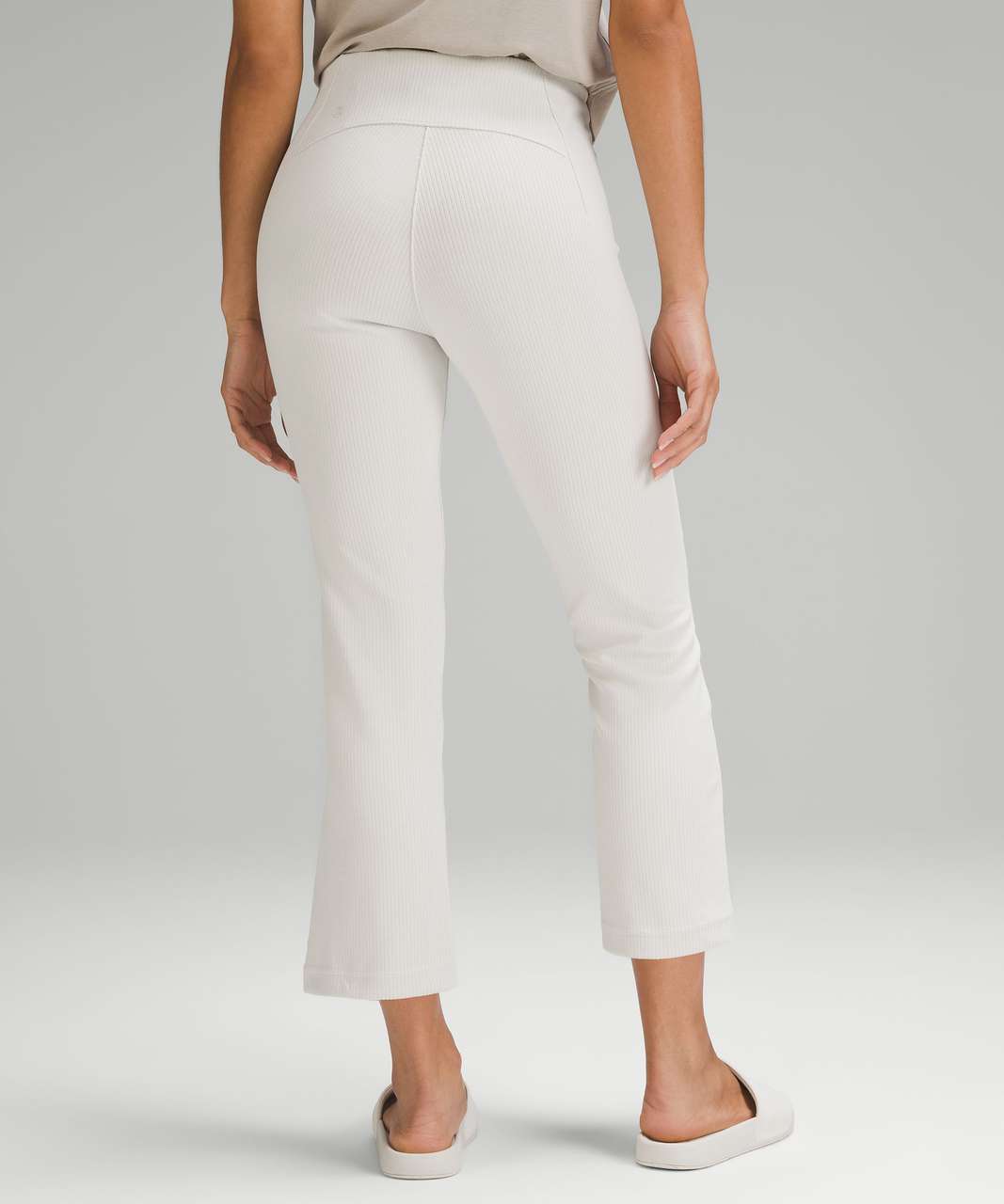 Lululemon Ribbed Softstreme Zip-Leg High-Rise Cropped Pants 25" - Bone