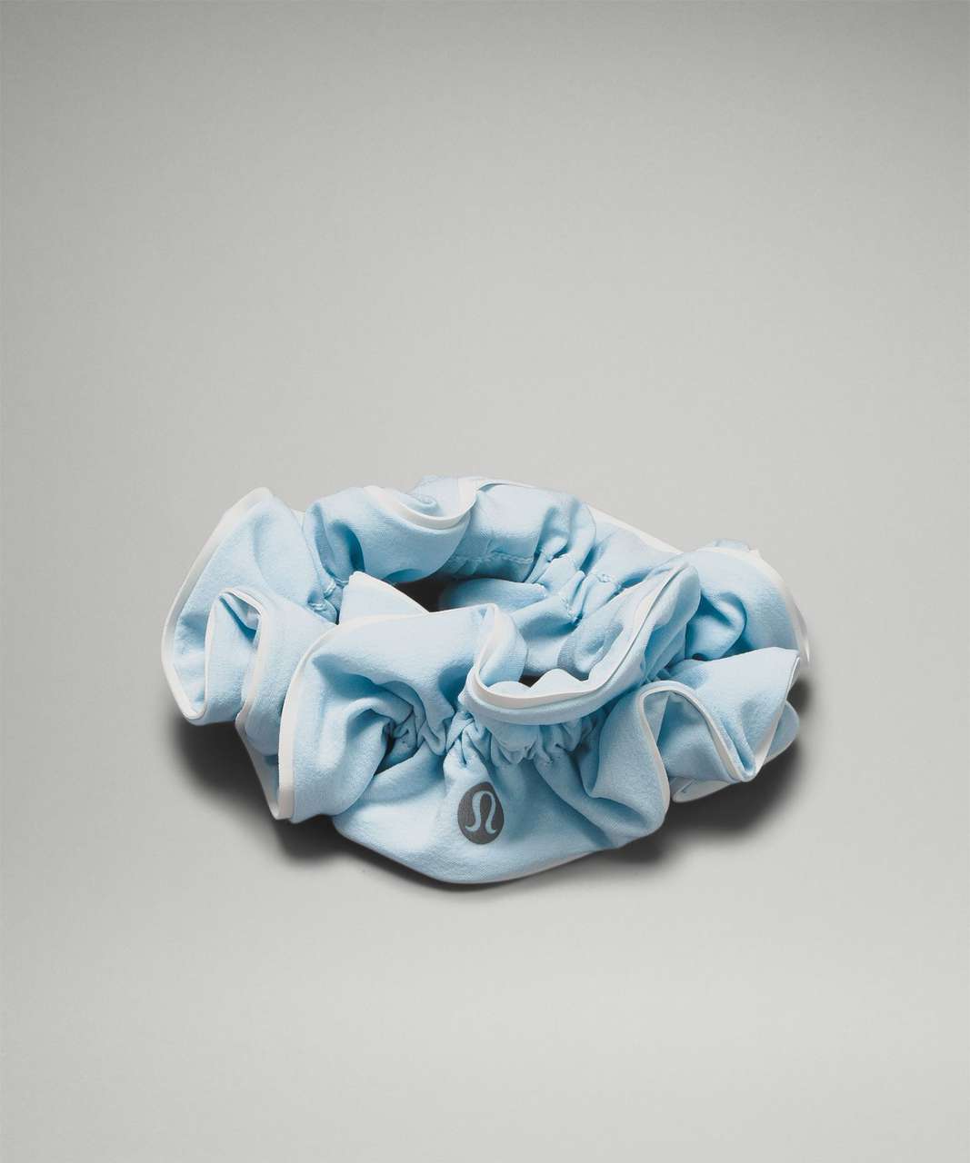 Lululemon Reflective Scrunchie - Powder Blue