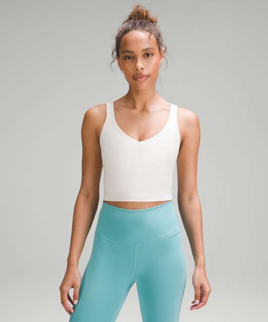 Tried on the heathered tidewater teal align tank the other day. I like it,  but kinda wish it wasn't heatheredwhat do you think? Also wearing align  joggers in incognito camo : r/lululemon