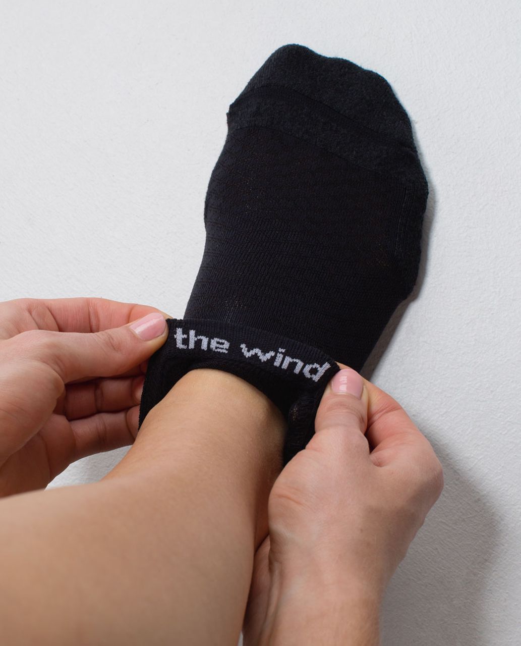 Lululemon Women's Ultimate Padded Run Sock - Black