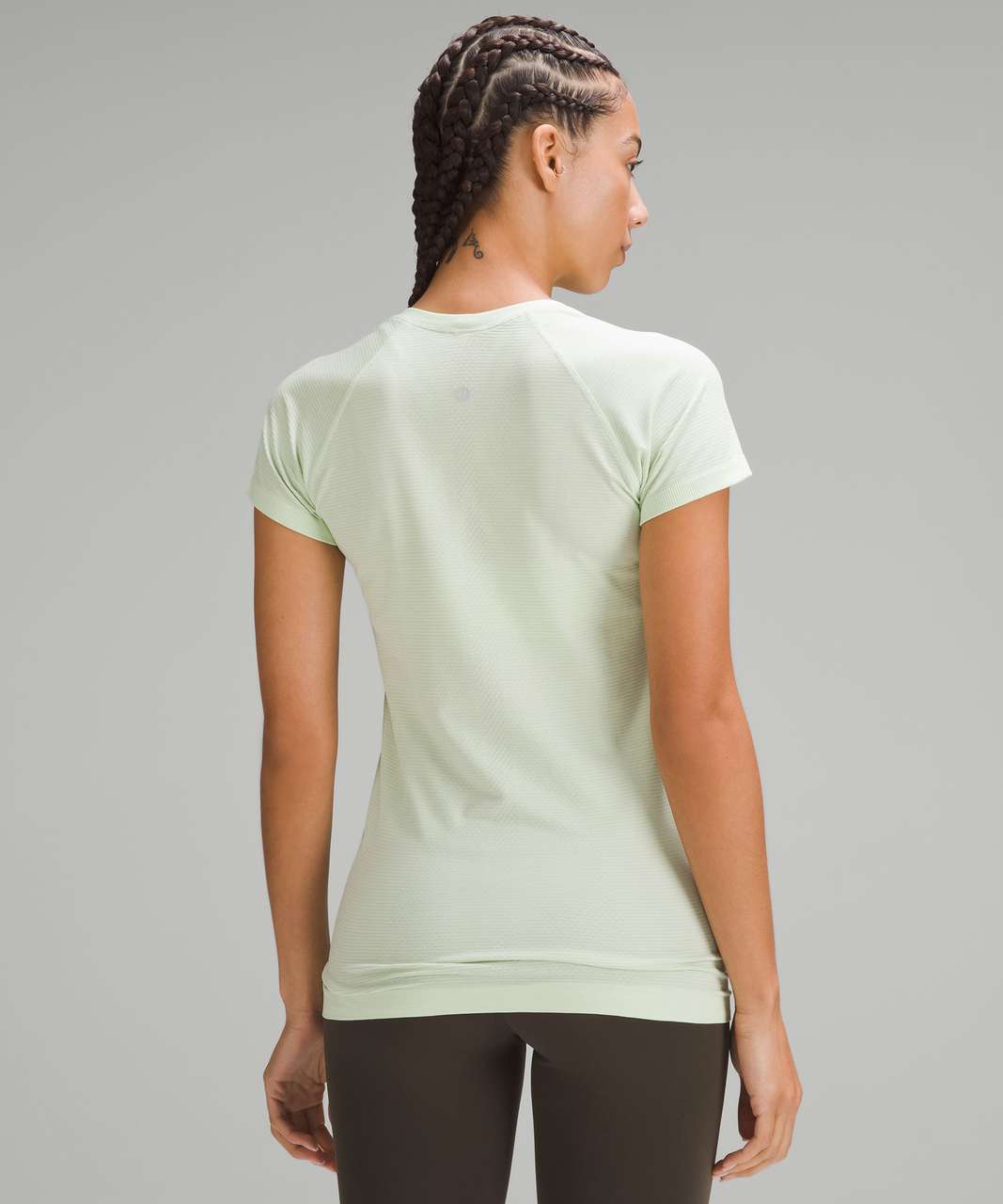 Lululemon Swiftly Tech Short-Sleeve Shirt 2.0 - Kohlrabi Green / Kohlrabi Green