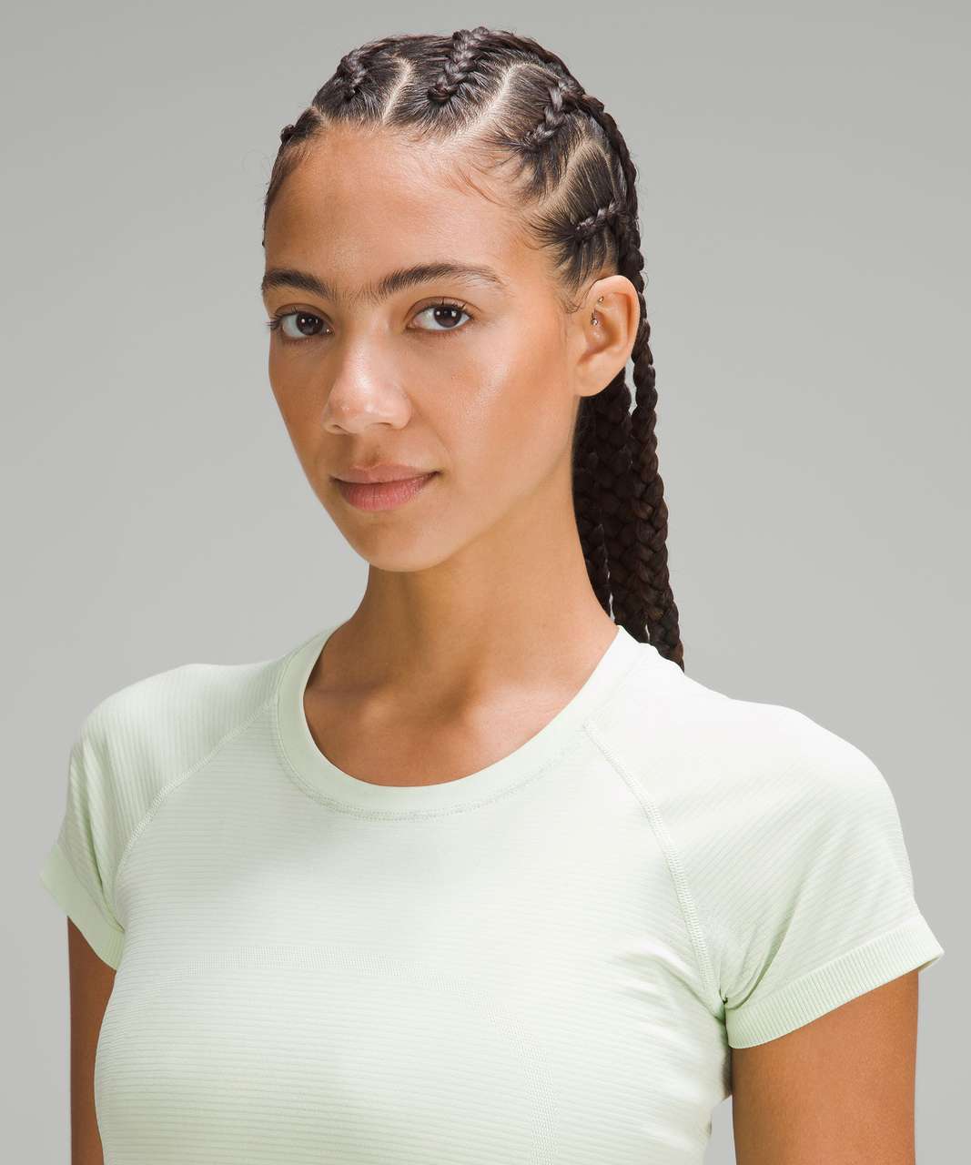  LULULEMON Swiftly TECH Short Sleeve 2.0 - KOGR/KOGR (Kohlrabi  Green) (US, Numeric, 8, Regular, Regular) : Clothing, Shoes & Jewelry