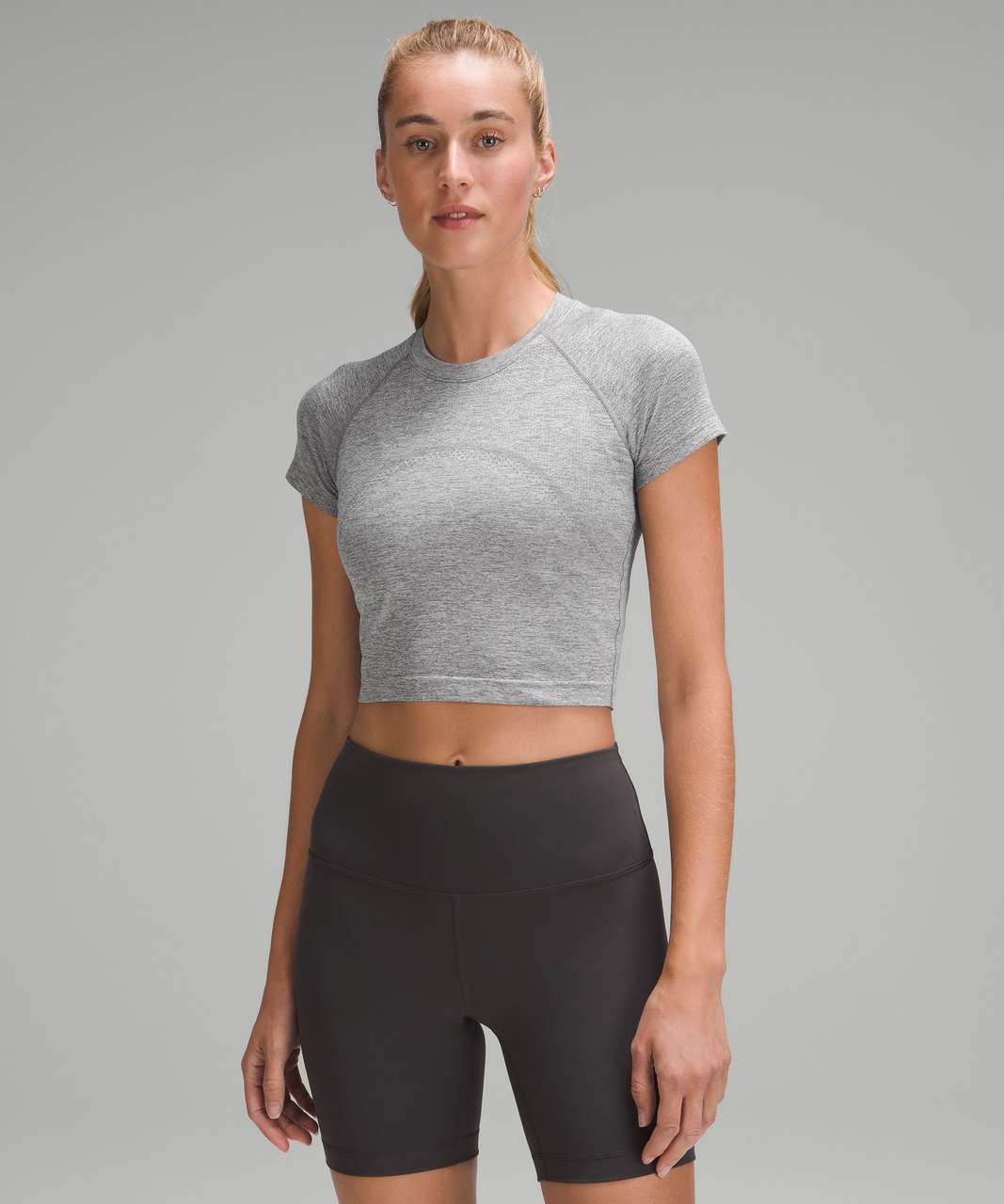 Lululemon Swiftly Tech Cropped Short-Sleeve Shirt 2.0 - Slate / White - lulu  fanatics
