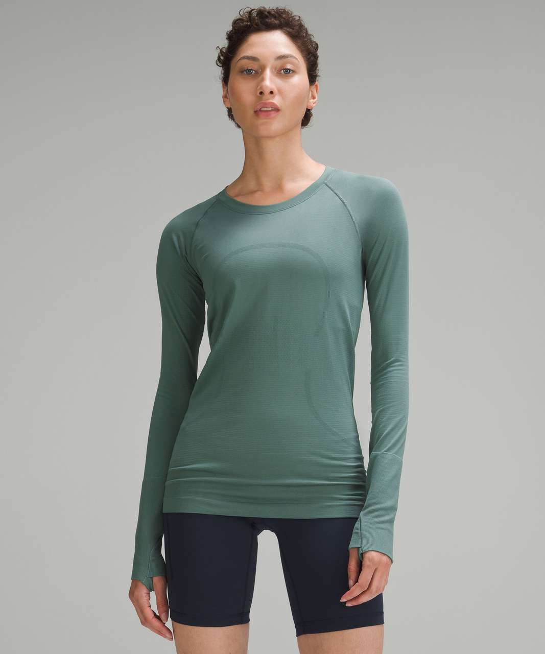 WOMEN'S SEAMLESS LONG SLEEVE TOP, Cedar Green/Rain Forest, Long Sleeve  Shirts