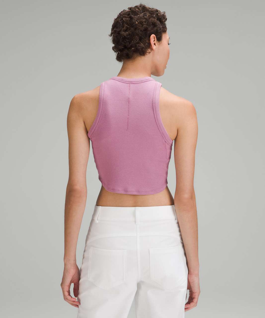 lululemon - Elite Eleven Crop Tank on Designer Wardrobe