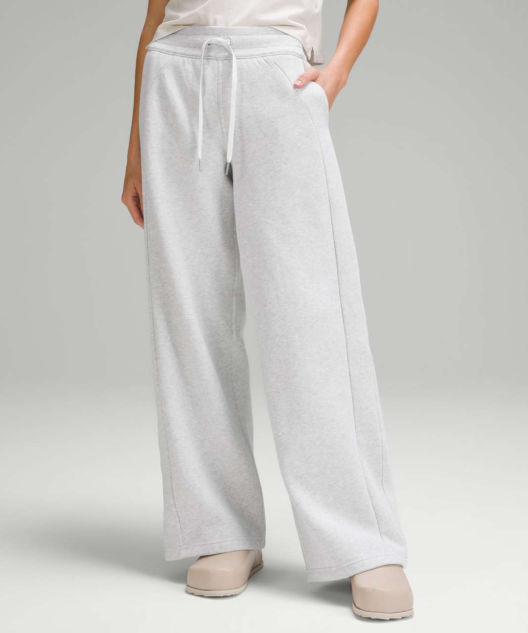 Lululemon Scuba Mid-Rise Wide-Leg Pant *Full Length - Heathered Core Ultra  Light Grey - lulu fanatics