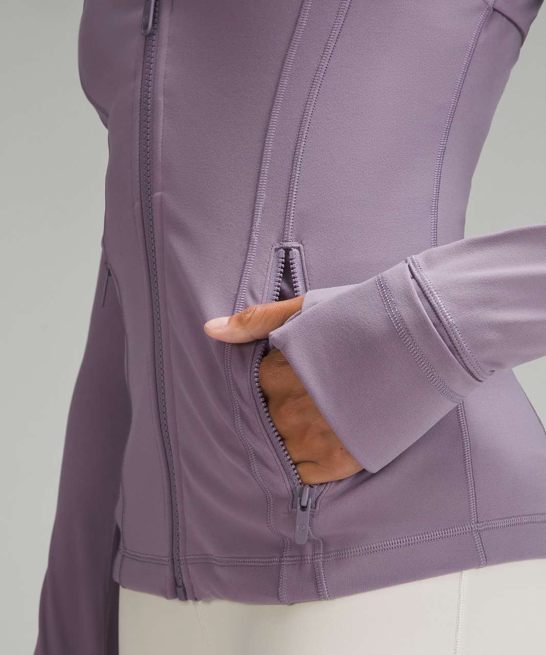 💜Ootd Sunday💜 ..Mauve Grey.. Energy Bra HN LL (8),Power Thru HR 6” (4) &  ..wisteria purple.. define hoody jacket (4) : r/lululemon