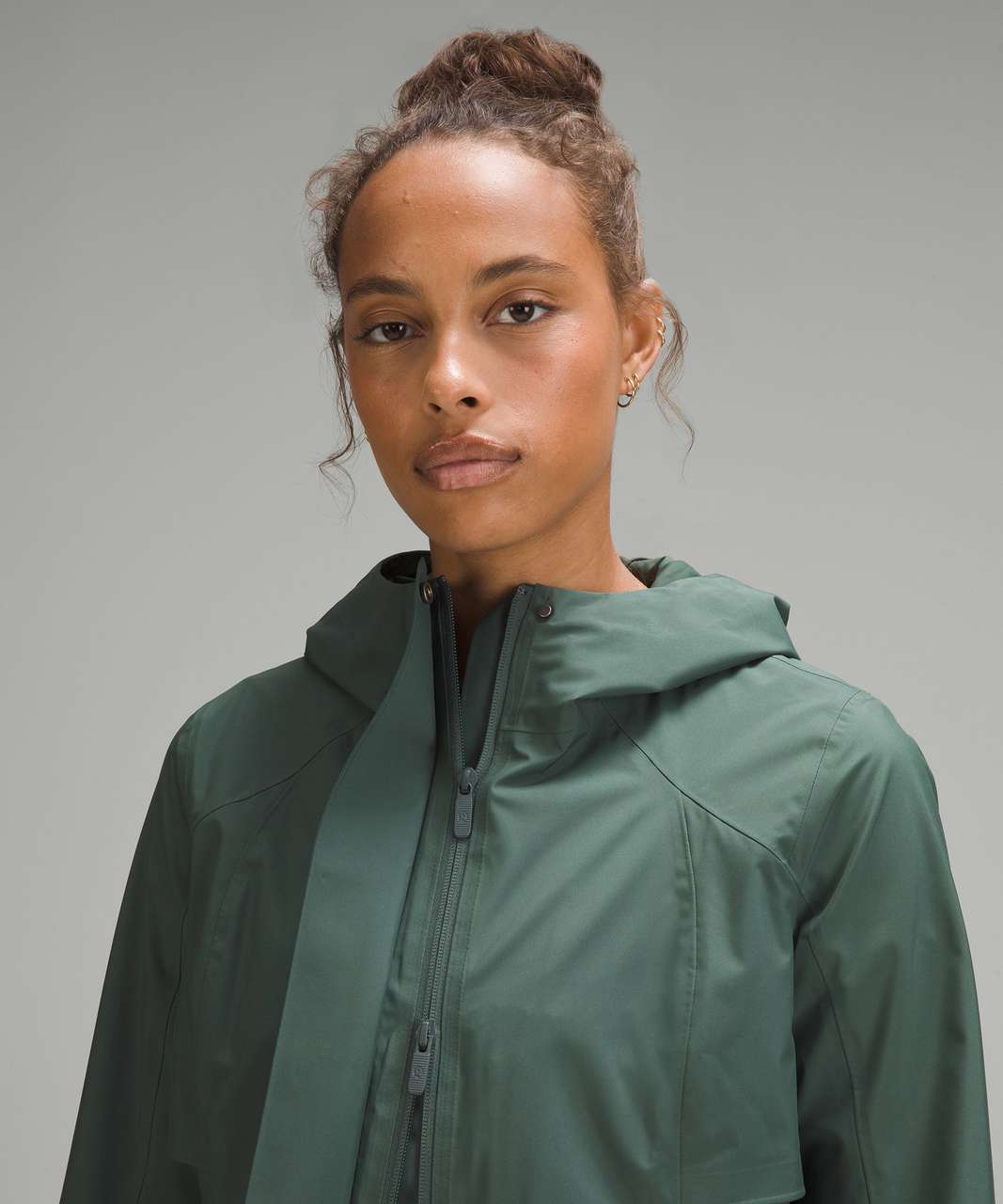 Lululemon Rain Rebel Jacket - Dark Forest