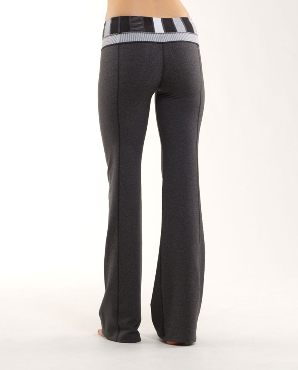 Lululemon Groove Pant (Tall) - Heathered Deep Coal / Quilting
