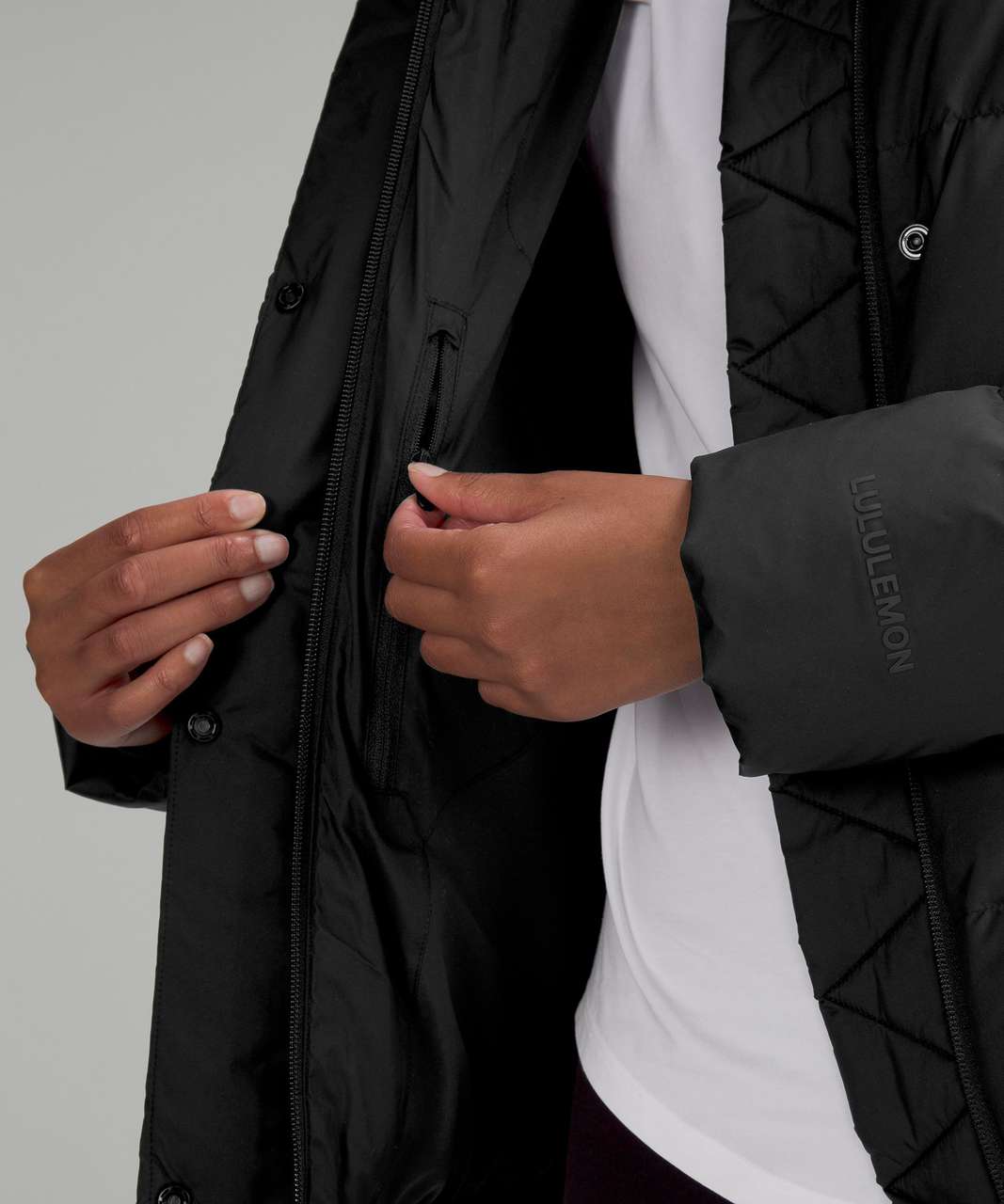 Lululemon Wunder Puff Jacket *Wordmark - Black