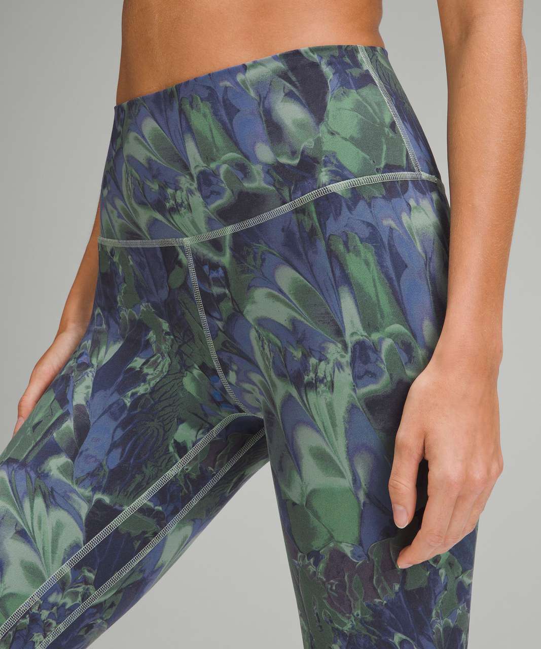 AARMY // lululemon Align™ High Rise Cropped Legging 23