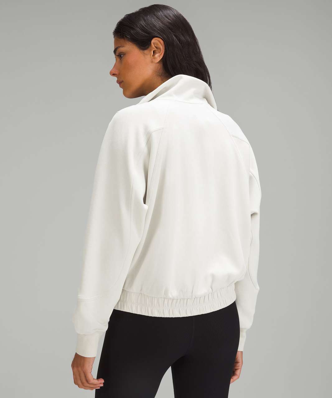 Softstreme funnel neck zip up : r/lululemon