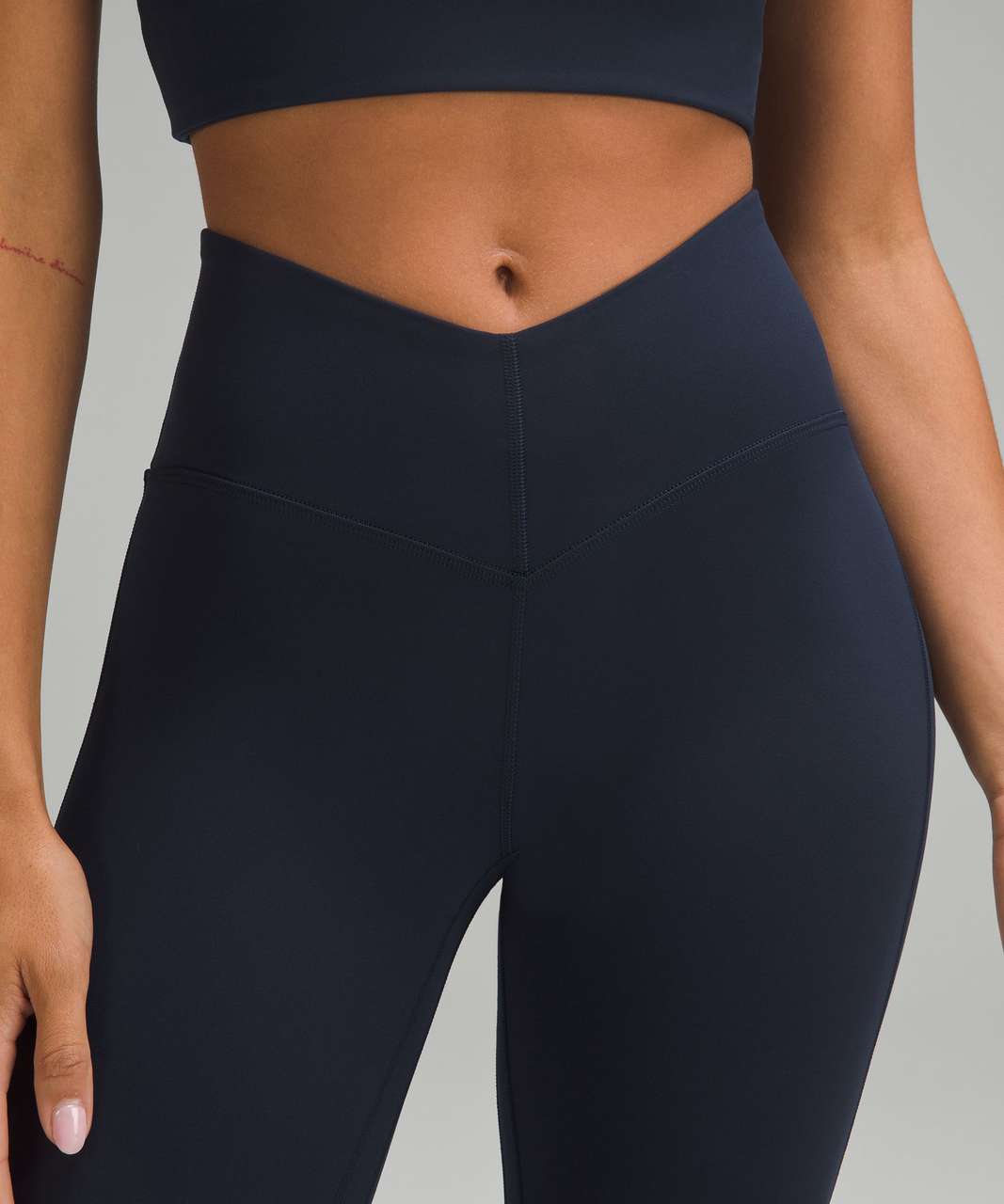 Never thought I'd go for true navy or the mini flare but here we are (Align  HR Mini-Flared Pant 28” size 4) : r/lululemon