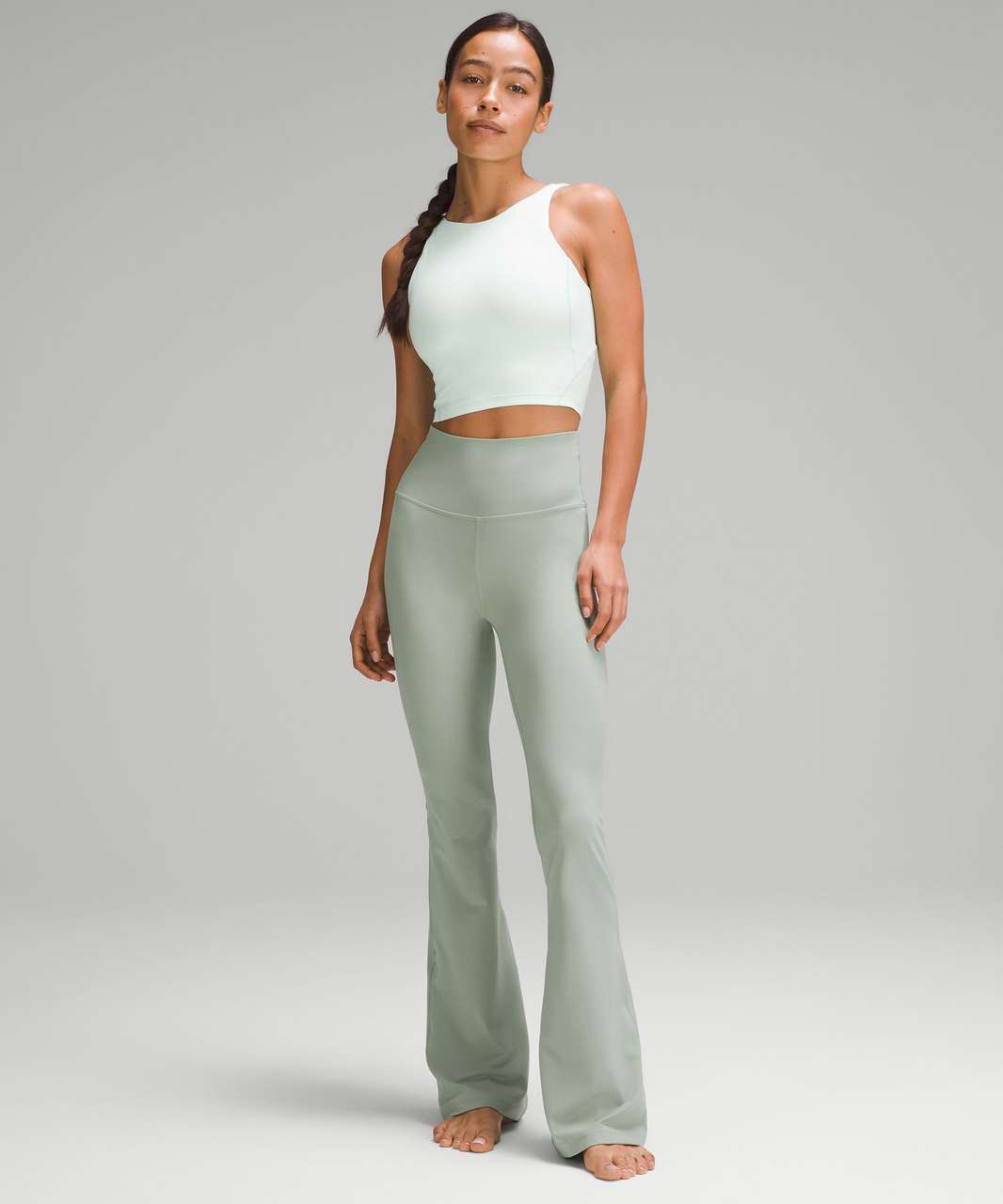 Lululemon Super-High Groove Flared Pant Review (for Petites) - Agent  Athletica