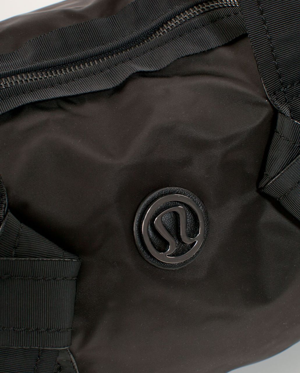 Lululemon DTB Duffel - Black