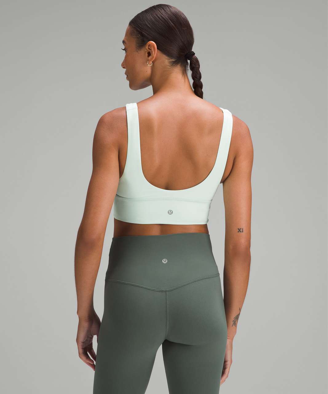 Women's Light Support V-neck Cropped Sports Bra - All In Motion™ Cream 2x :  Target