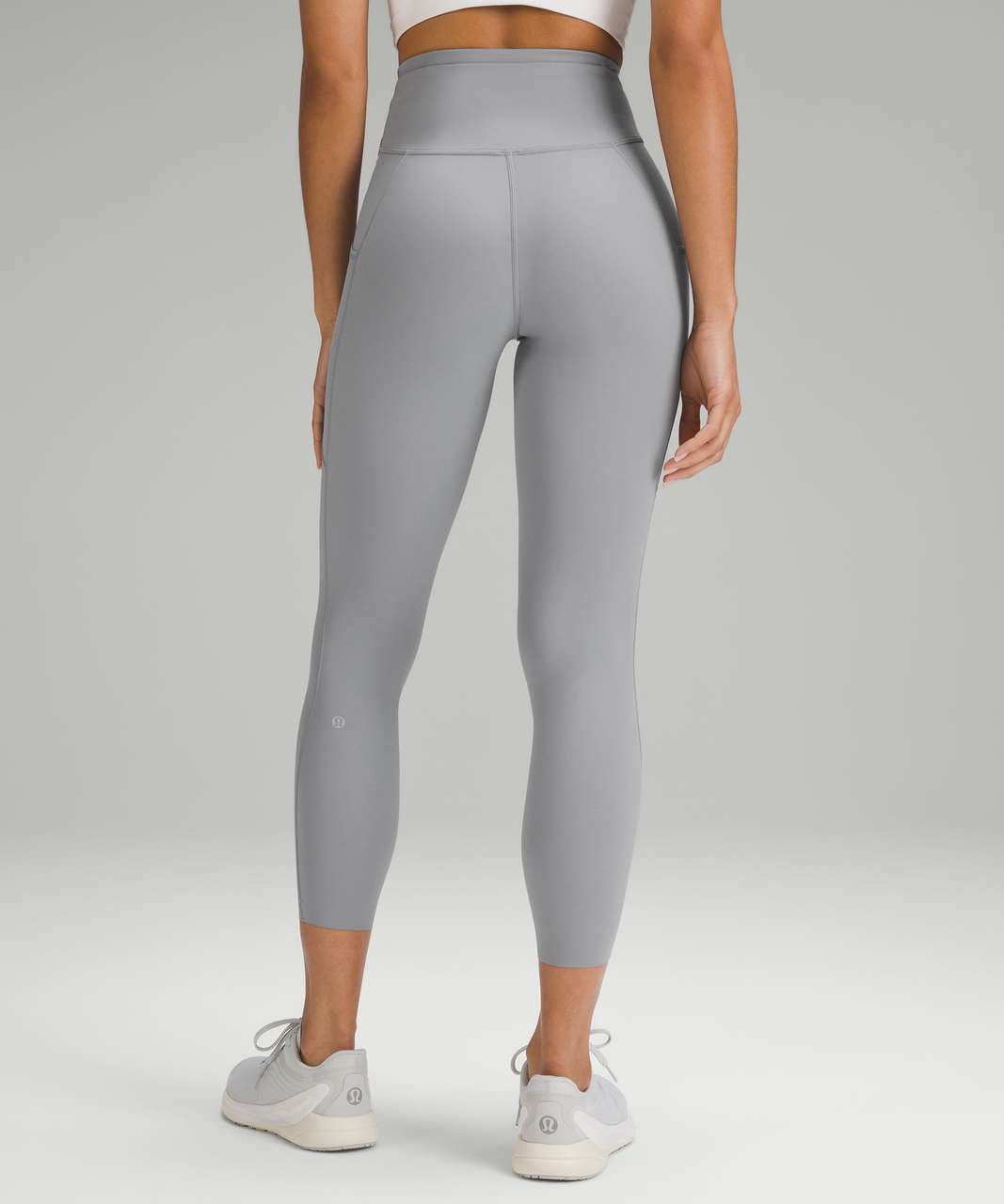 Lululemon Align Pant 25” with Pockets Size 2 in Rhino Grey