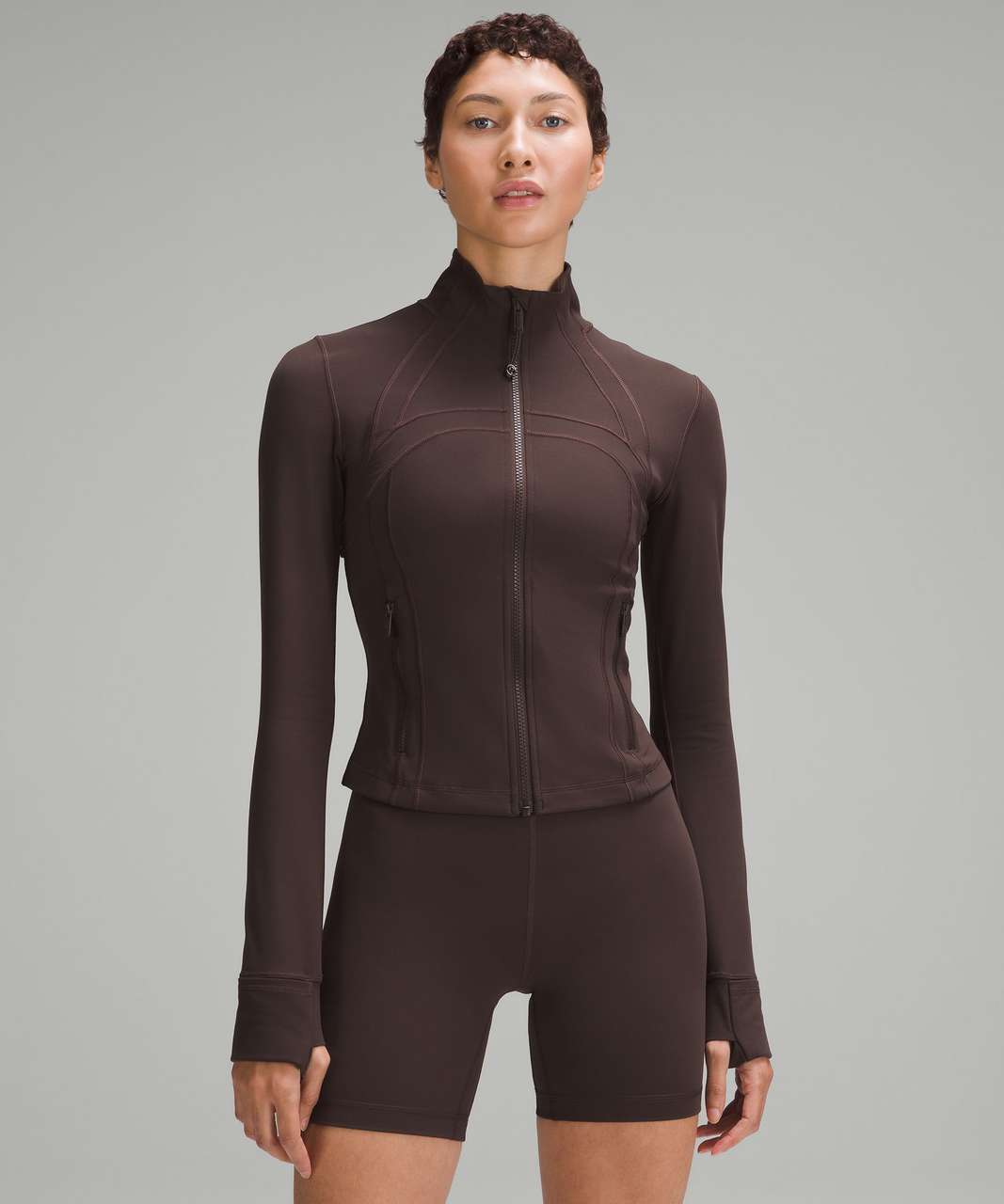 https://storage.googleapis.com/lulu-fanatics/product/86394/1280/lululemon-define-cropped-jacket-nulu-espresso-019746-458457.jpg