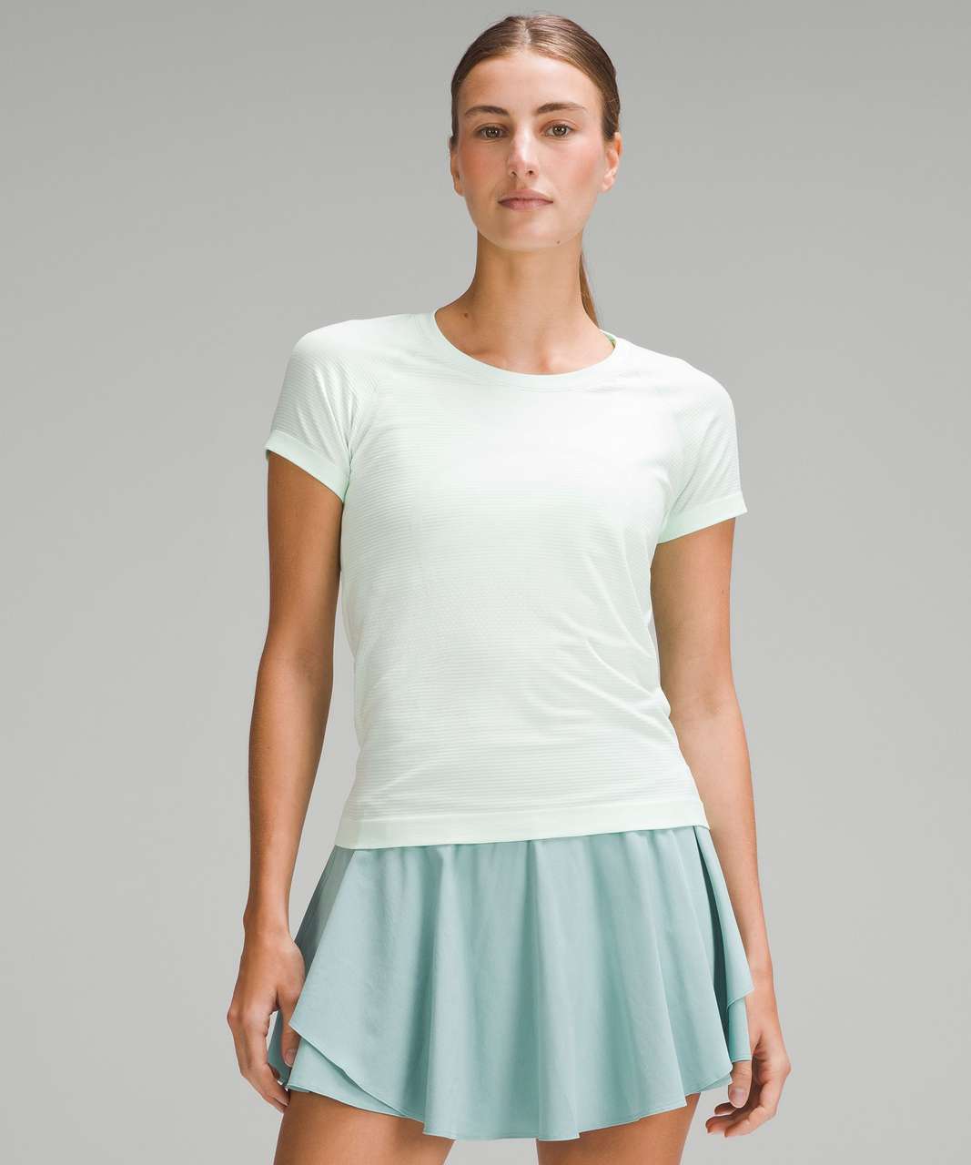 Lululemon Swiftly Tech Short Sleeve 2.0 - Neo Mint / Neo Mint - lulu  fanatics  Swiftly tech short sleeve, Short sleeve shirt women, Lululemon  swiftly tech short sleeve