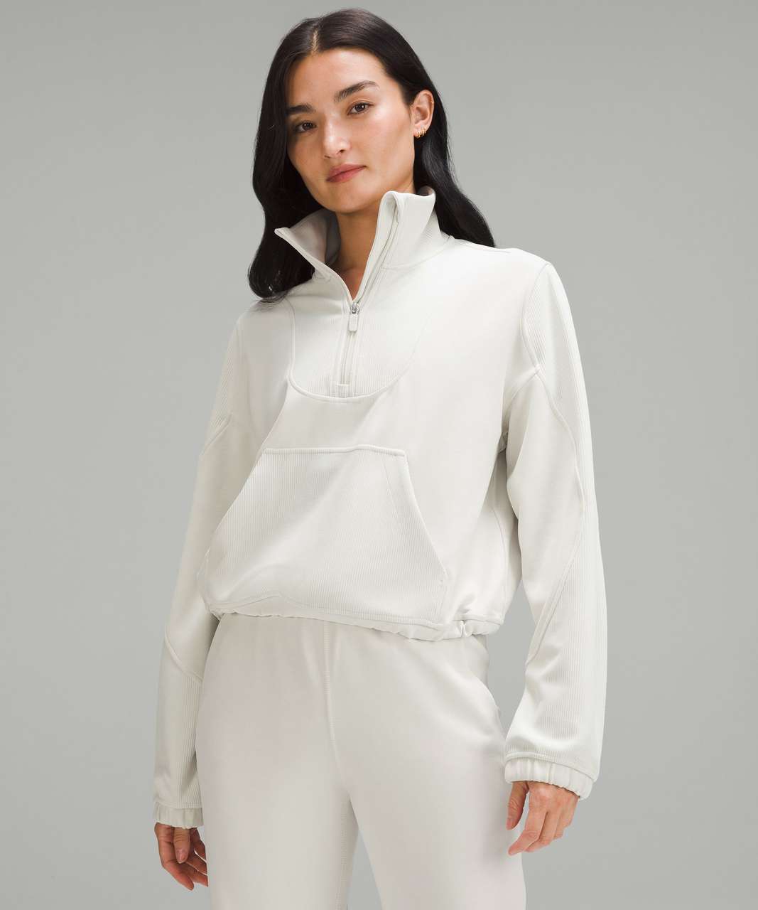 https://storage.googleapis.com/lulu-fanatics/product/86425/1280/lululemon-brushed-softstreme-ribbed-half-zip-bone-027597-458629.jpg