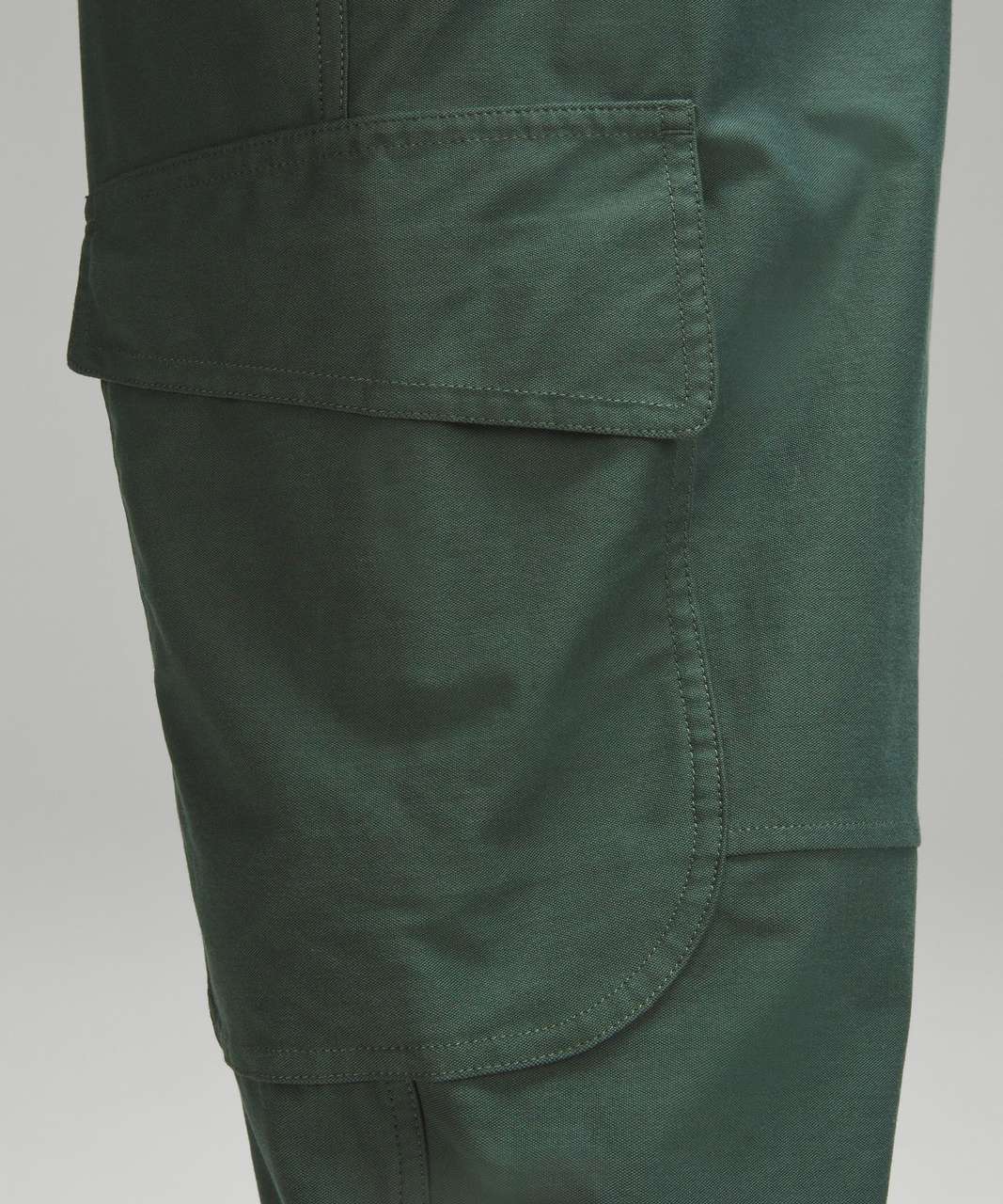 Lululemon Light Utilitech Cargo Pocket High-Rise Pant - Dark Forest ...