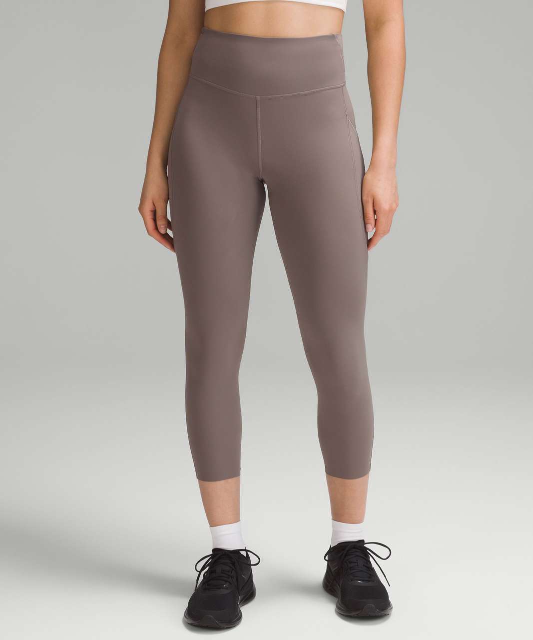 Lululemon Fast & Free Crop II *Nulux 19 - Dark Olive - lulu fanatics