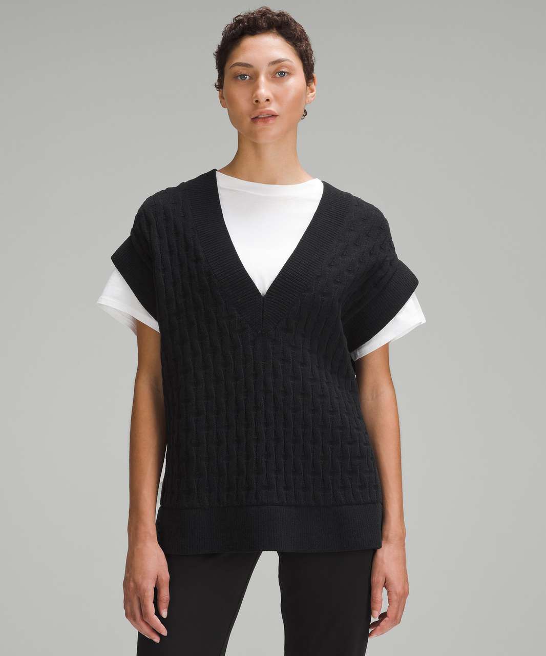 BLACK ACTIVEWEAR SWEATER