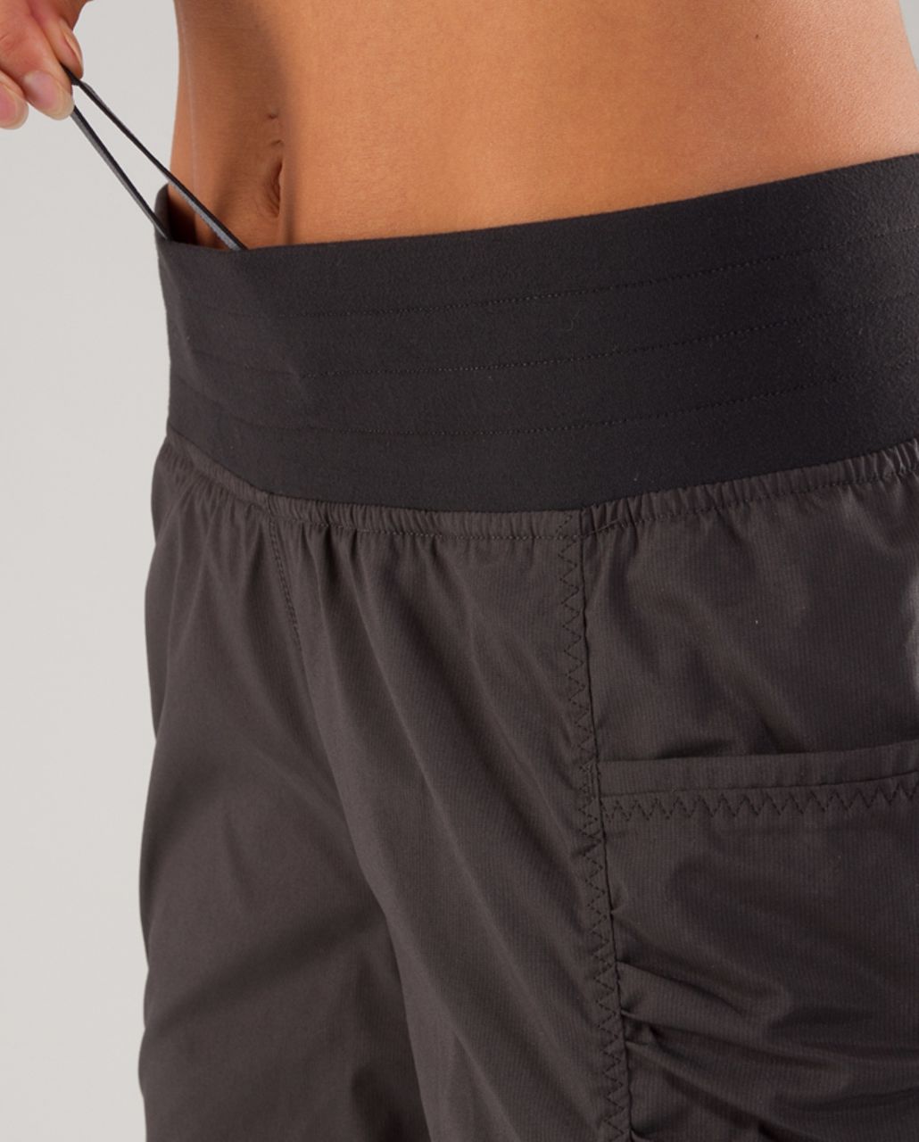 Lululemon Run: Go For It Pant - Deep Coal - lulu fanatics