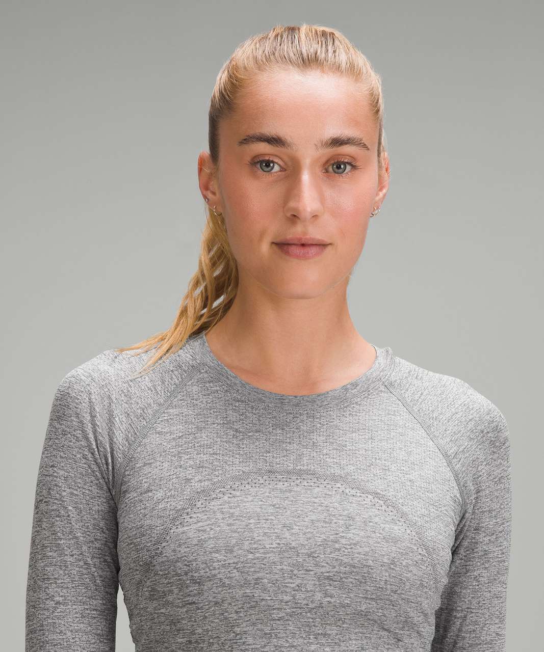 Lululemon Swiftly Tech Cropped Long-Sleeve Shirt 2.0 - Slate / White - lulu  fanatics