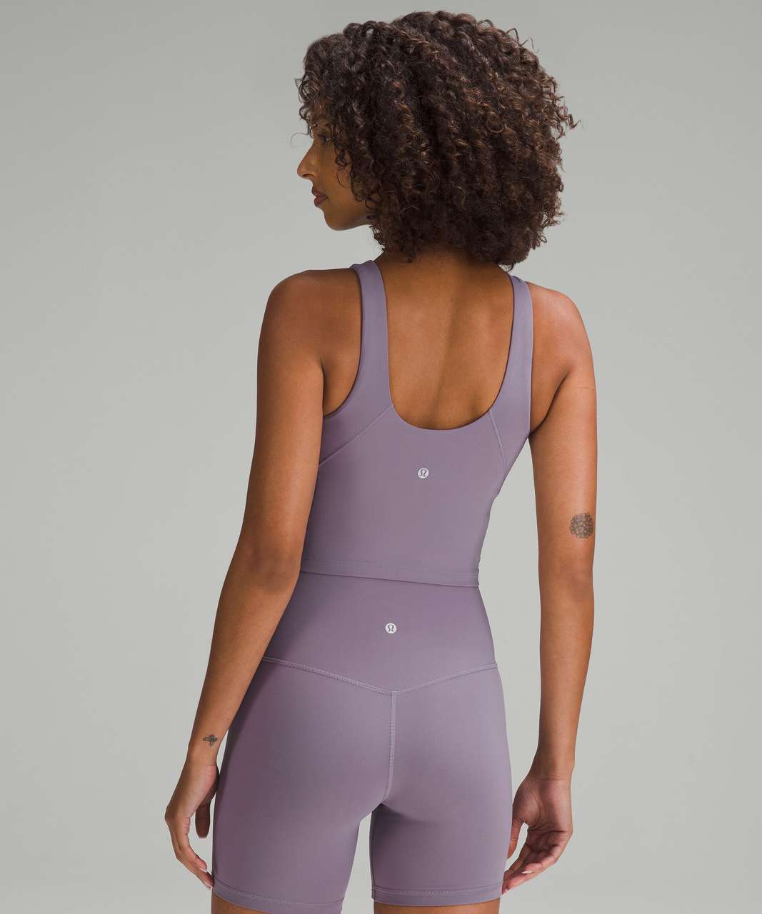 image trick finds] ETS crop / align waist tank (icing blue), align waist rb  tank (ft lavender, water drop), instill tank (water drop), love tank (grn  foliage), LAC high-neck (gull gry, pnk