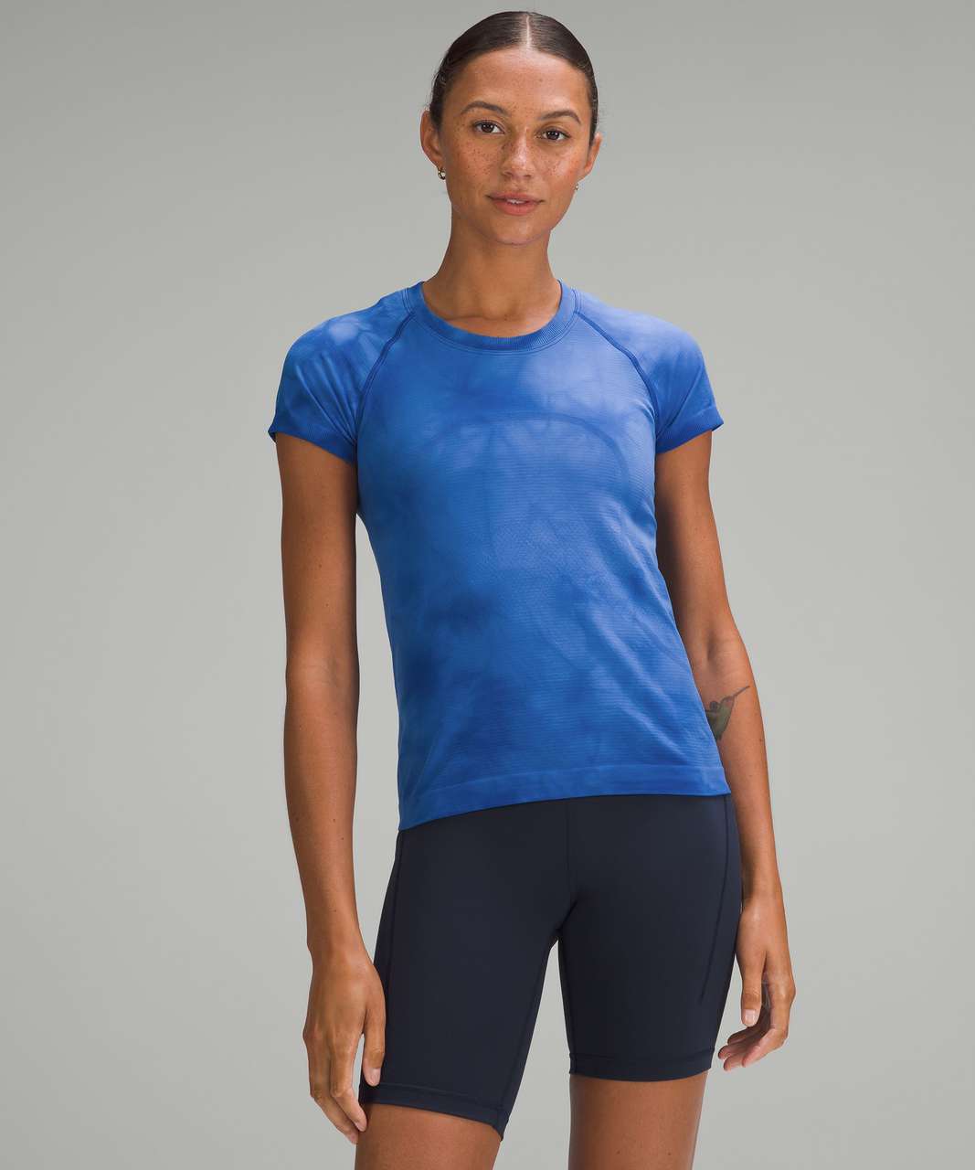 Lululemon Swiftly Tech Short Sleeve Shirt 2.0 *Race Length - Marble Dye Pipe Dream Blue / Symphony Blue