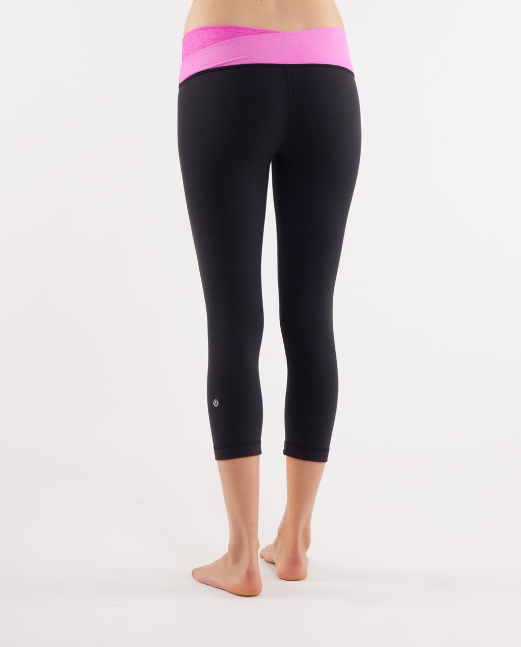 Lululemon Astro Wunder Under Crop - Black /  Heathered Paris Pink /  Paris Pink White Microstripe