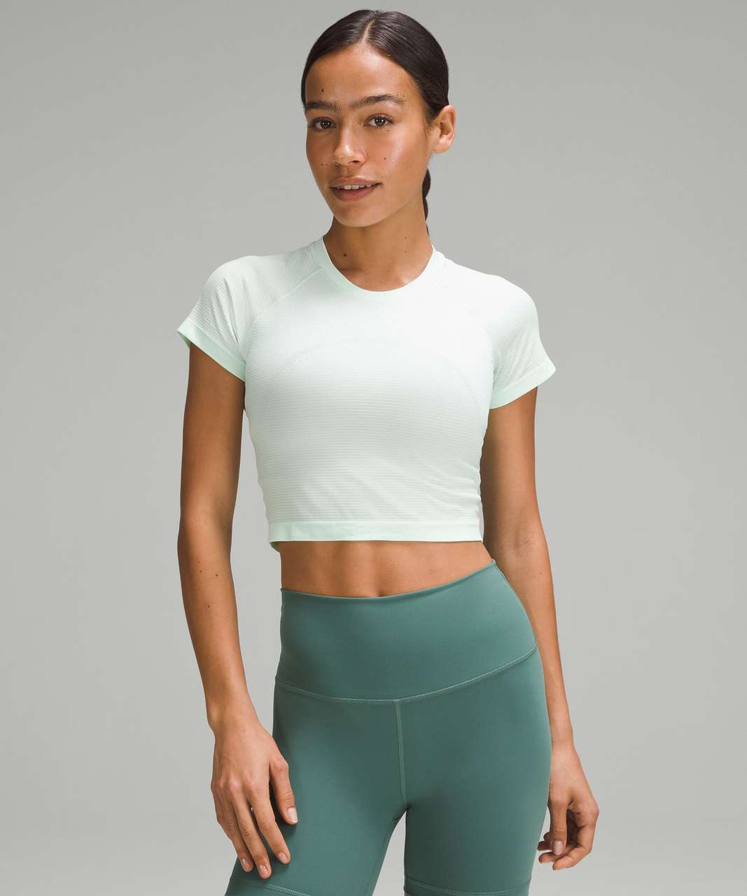 Lululemon Swiftly Tech Cropped Short-Sleeve Shirt 2.0 - Slate / White - lulu  fanatics