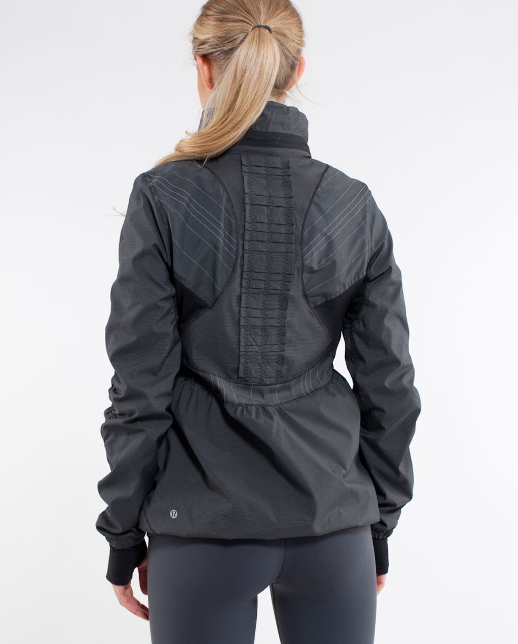 Lululemon Run: Hustle Jacket - Black 