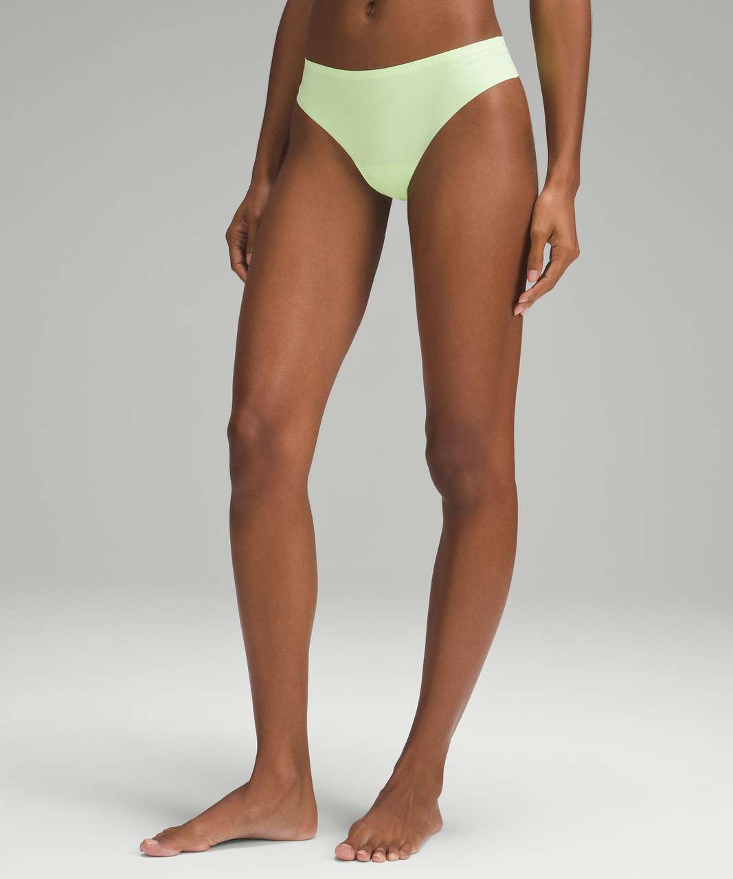 Lululemon athletica InvisiWear Mid-Rise Thong Underwear