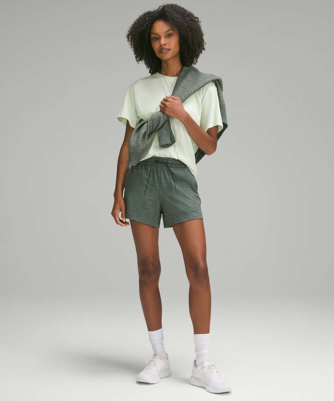 Lululemon Soft Jersey Relaxed-Fit Mid-Rise Short 4" - Heathered Rainforest Green