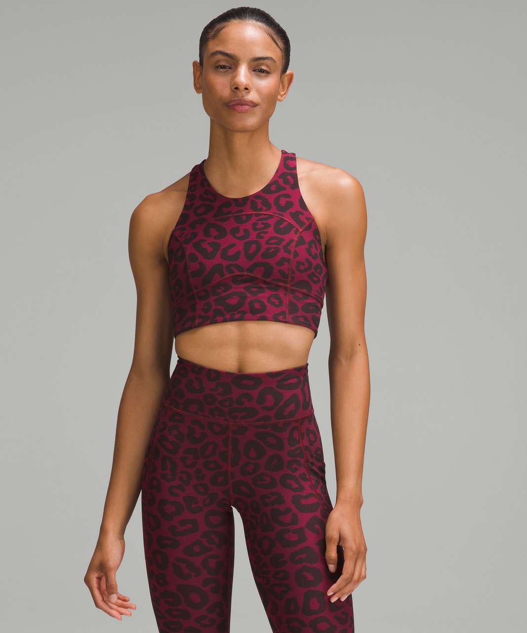 Lululemon lab Everlux Jacquard Train Bra - Leopardo Jacquard Pomegranate Black